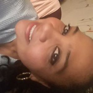 Meet your Posher, Sonia